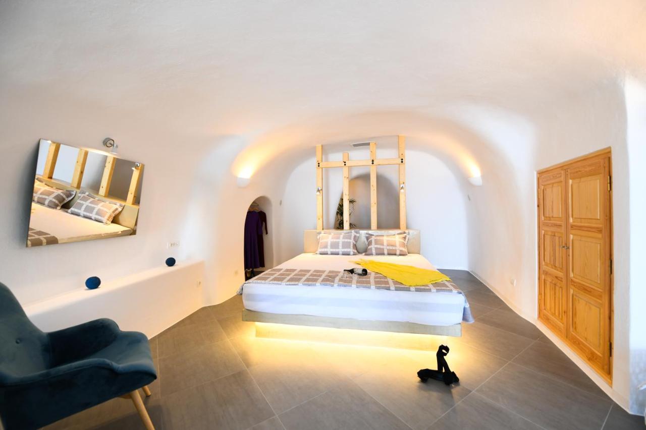 Luxe Efis Home Sea View 4 Villas & 4 Prive Jacuzzi Imerovigli  Dış mekan fotoğraf