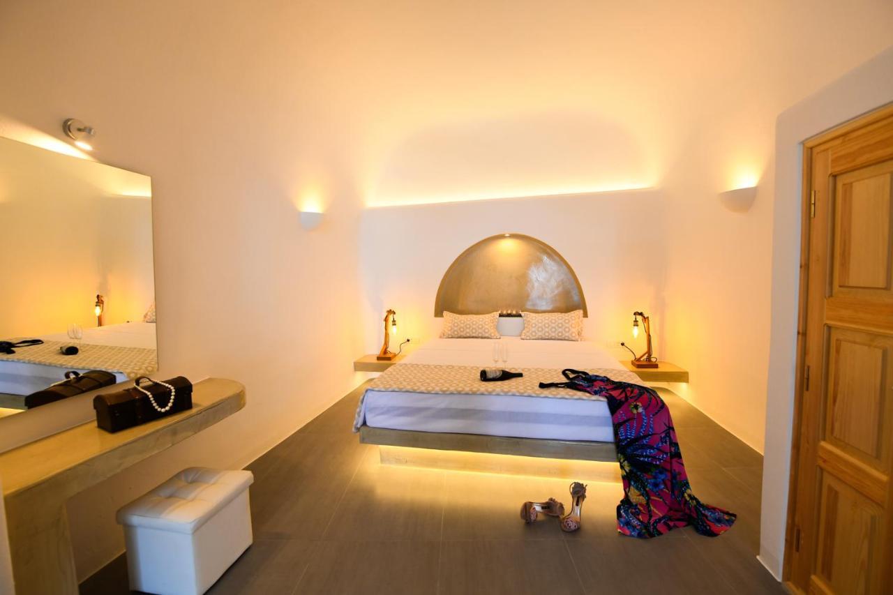 Luxe Efis Home Sea View 4 Villas & 4 Prive Jacuzzi Imerovigli  Dış mekan fotoğraf