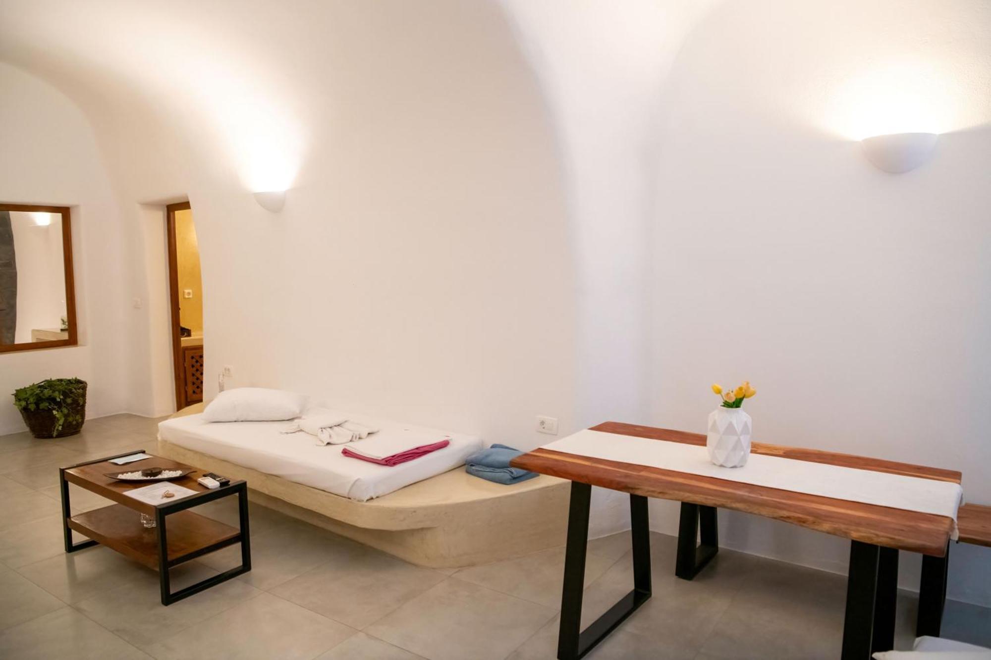Luxe Efis Home Sea View 4 Villas & 4 Prive Jacuzzi Imerovigli  Dış mekan fotoğraf