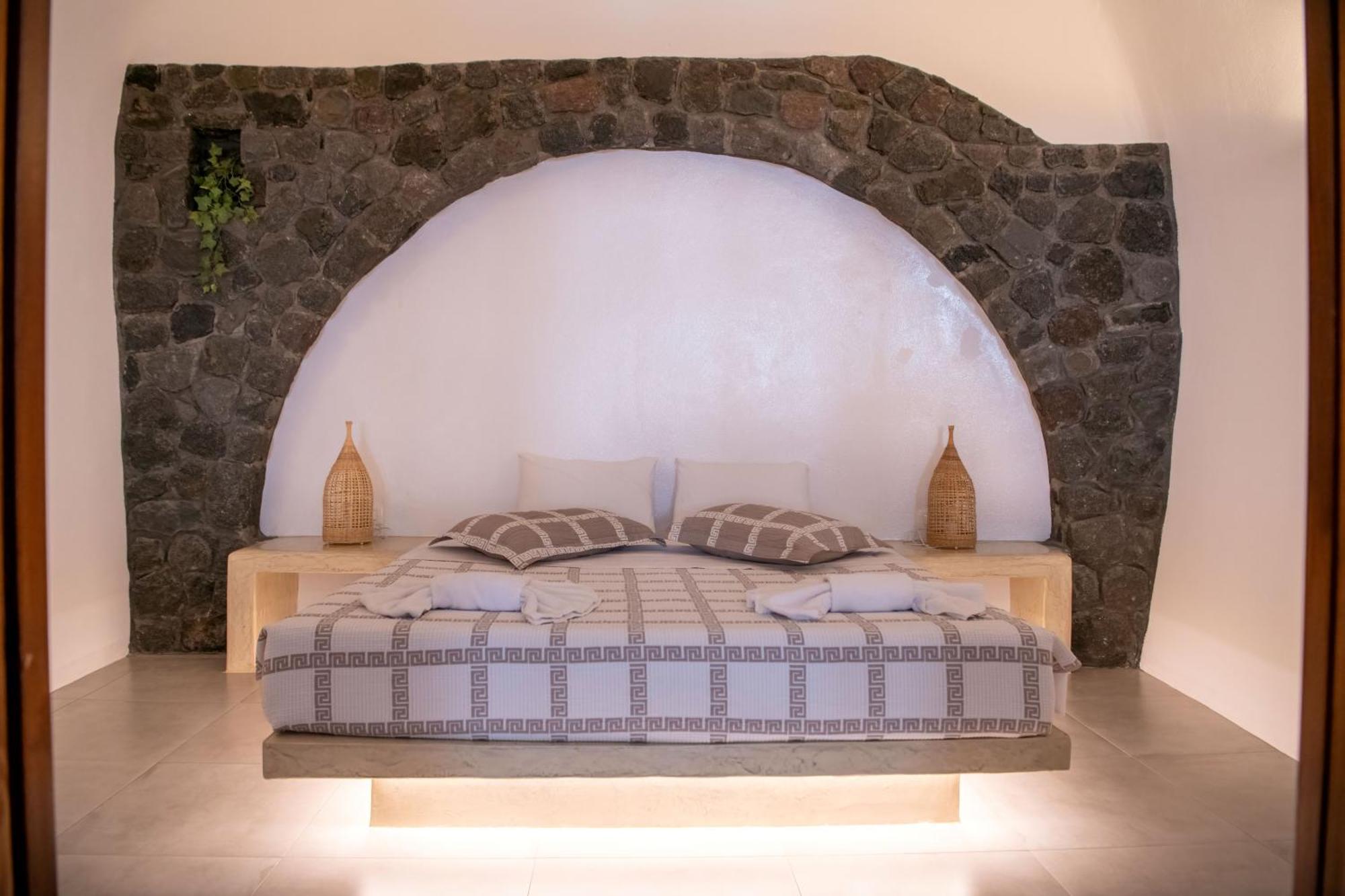 Luxe Efis Home Sea View 4 Villas & 4 Prive Jacuzzi Imerovigli  Dış mekan fotoğraf