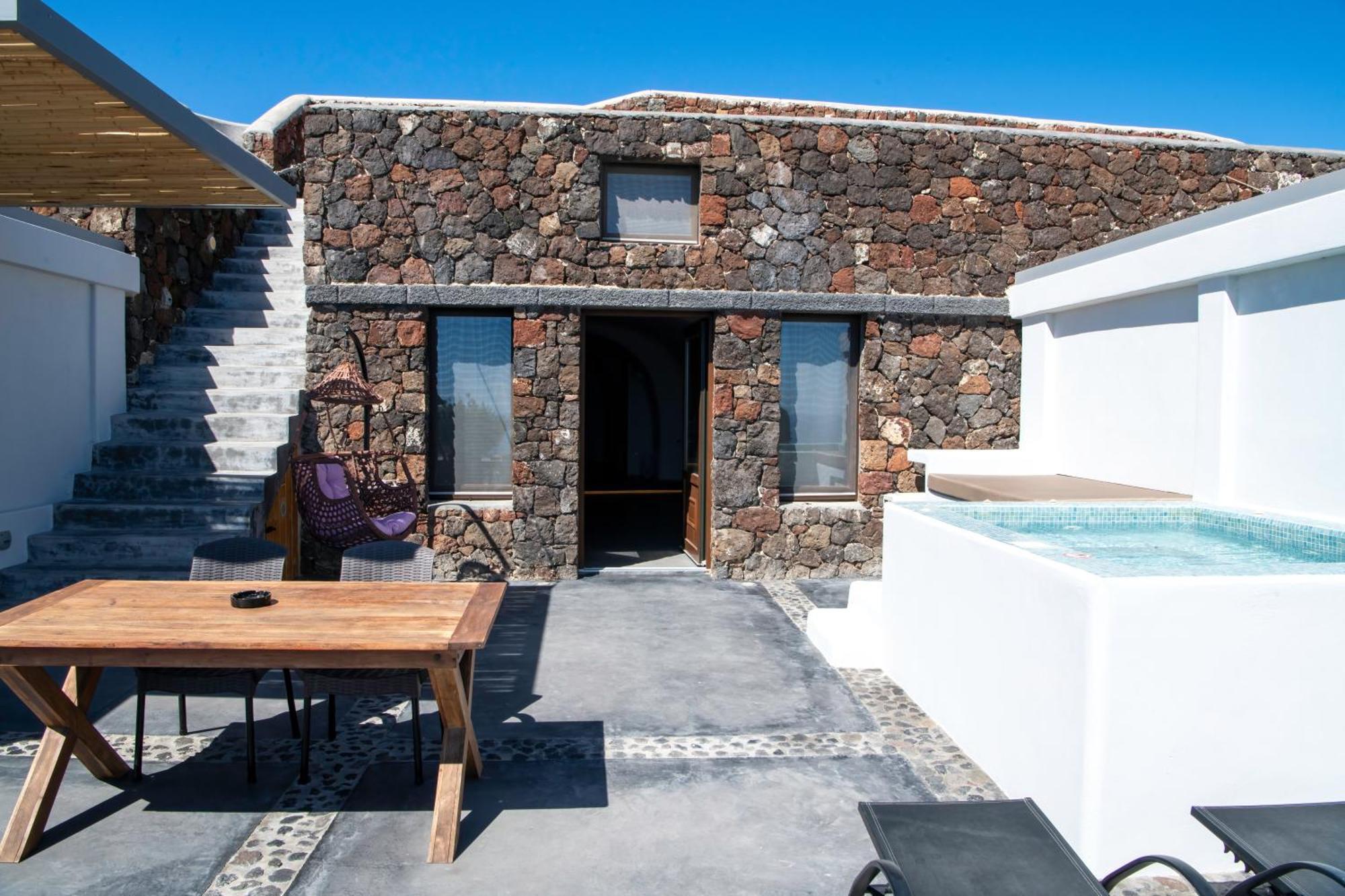 Luxe Efis Home Sea View 4 Villas & 4 Prive Jacuzzi Imerovigli  Dış mekan fotoğraf