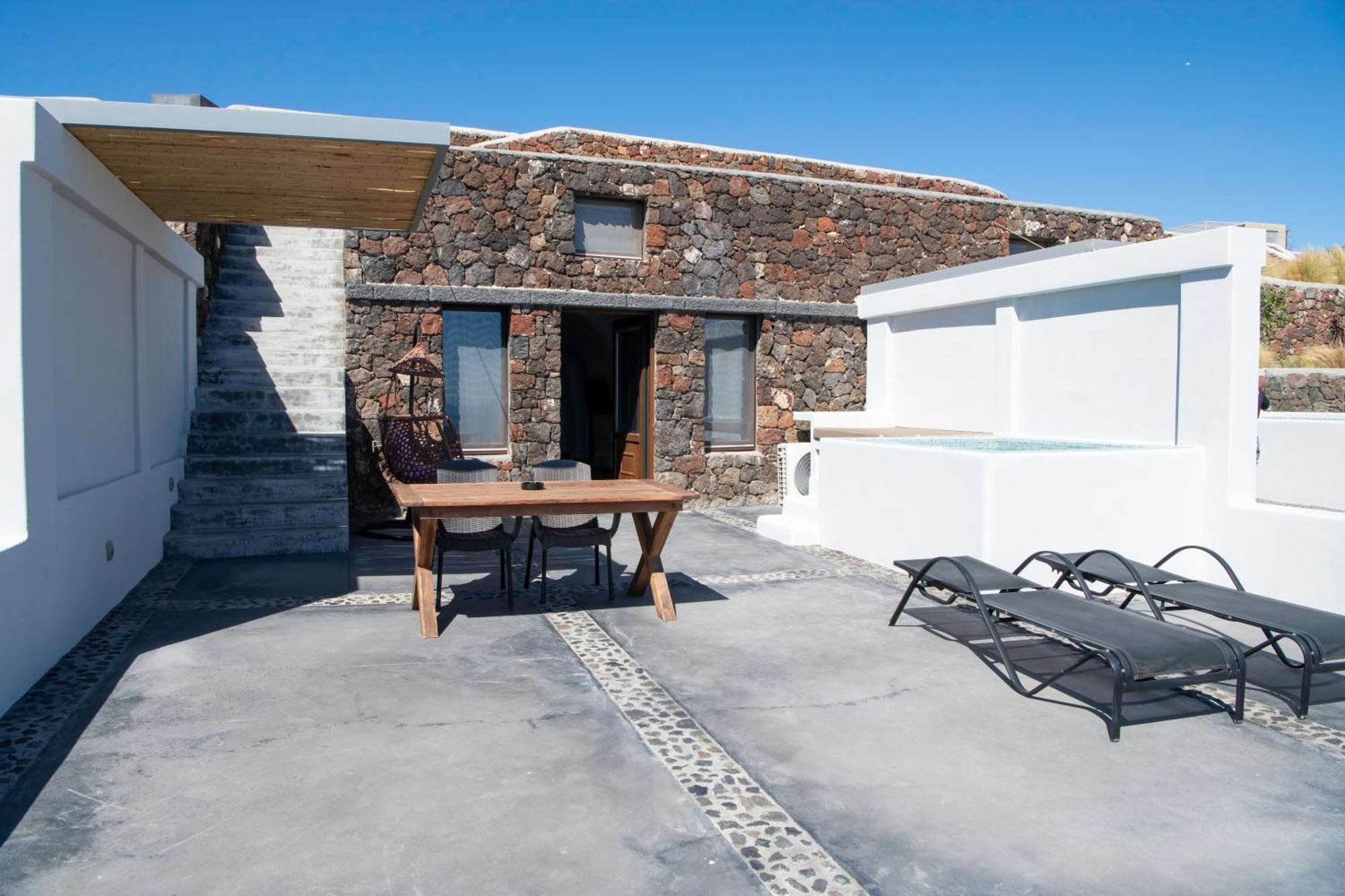 Luxe Efis Home Sea View 4 Villas & 4 Prive Jacuzzi Imerovigli  Dış mekan fotoğraf